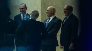 Reforma do STF: como conter abusos, reduzir decisões monocráticas e limitar mandatos